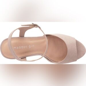 Madden Girl Cena Taupe Faux Suede Platform Wedges- Size 8.5 - SLIGHTLY FLAWED
